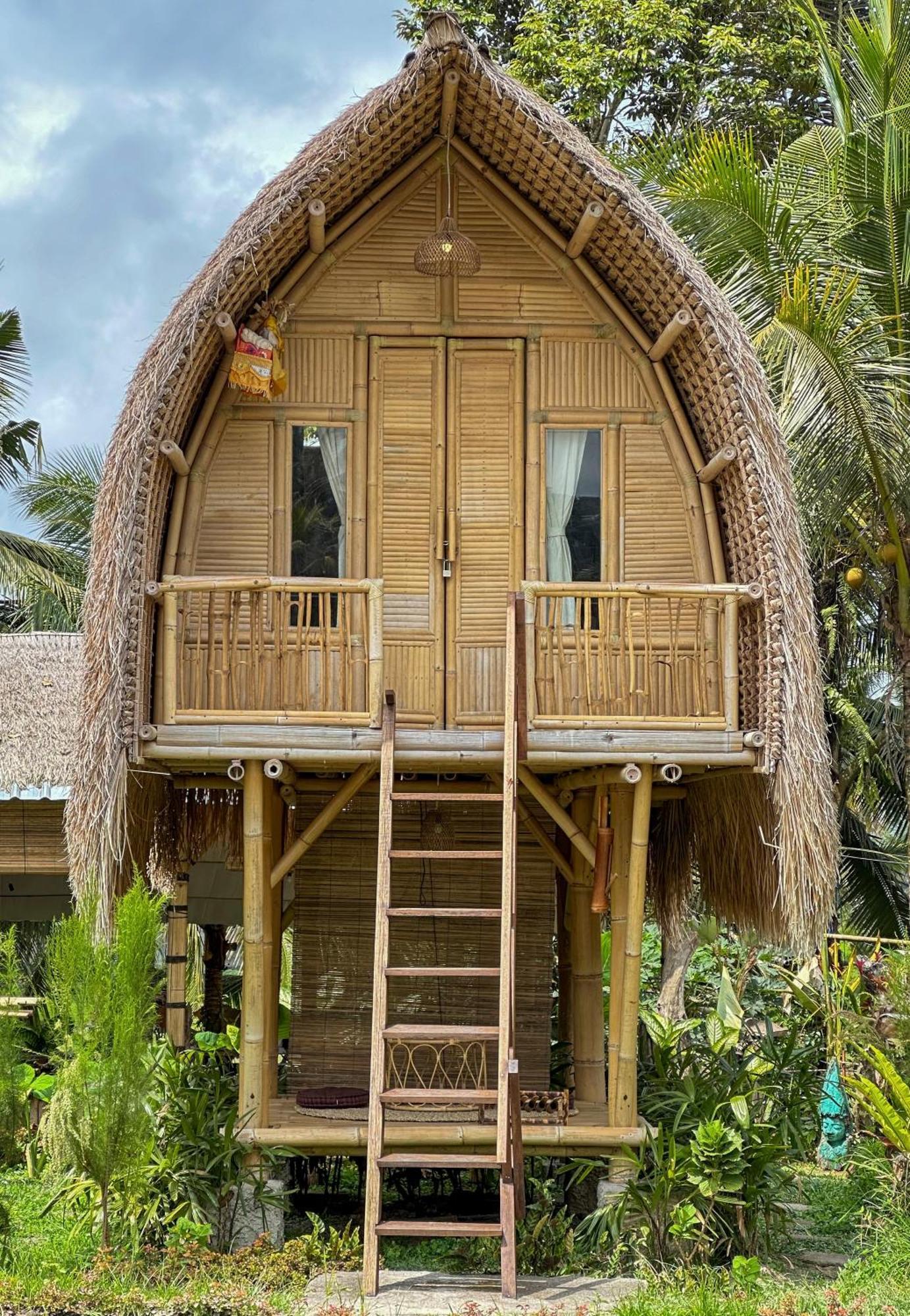 Kawig Bamboo House - Ricefield View, Eco Bamboo Home Tampaksiring Exterior photo