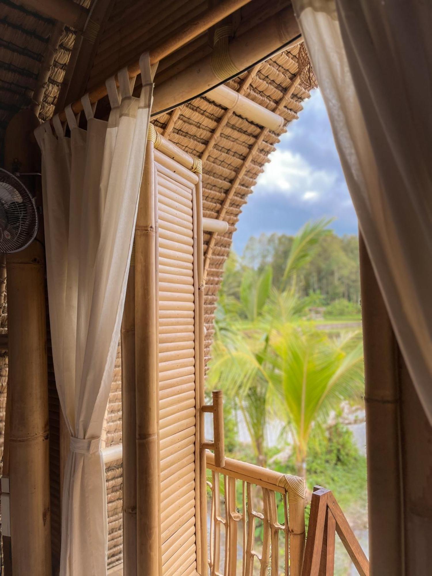 Kawig Bamboo House - Ricefield View, Eco Bamboo Home Tampaksiring Exterior photo