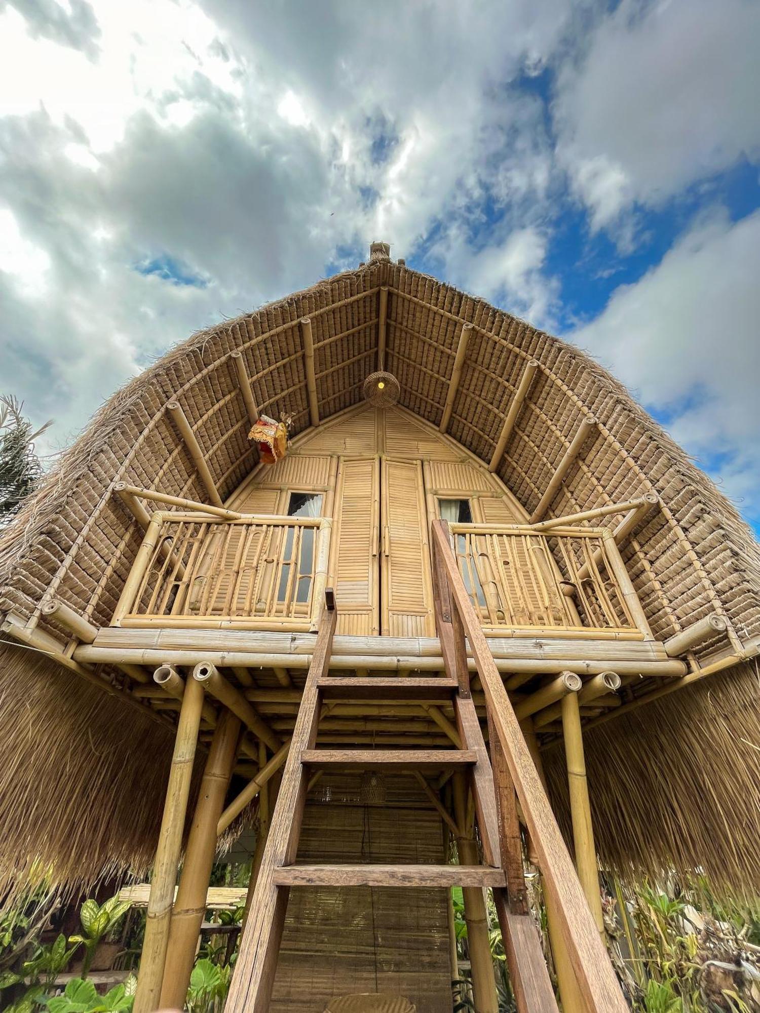 Kawig Bamboo House - Ricefield View, Eco Bamboo Home Tampaksiring Exterior photo