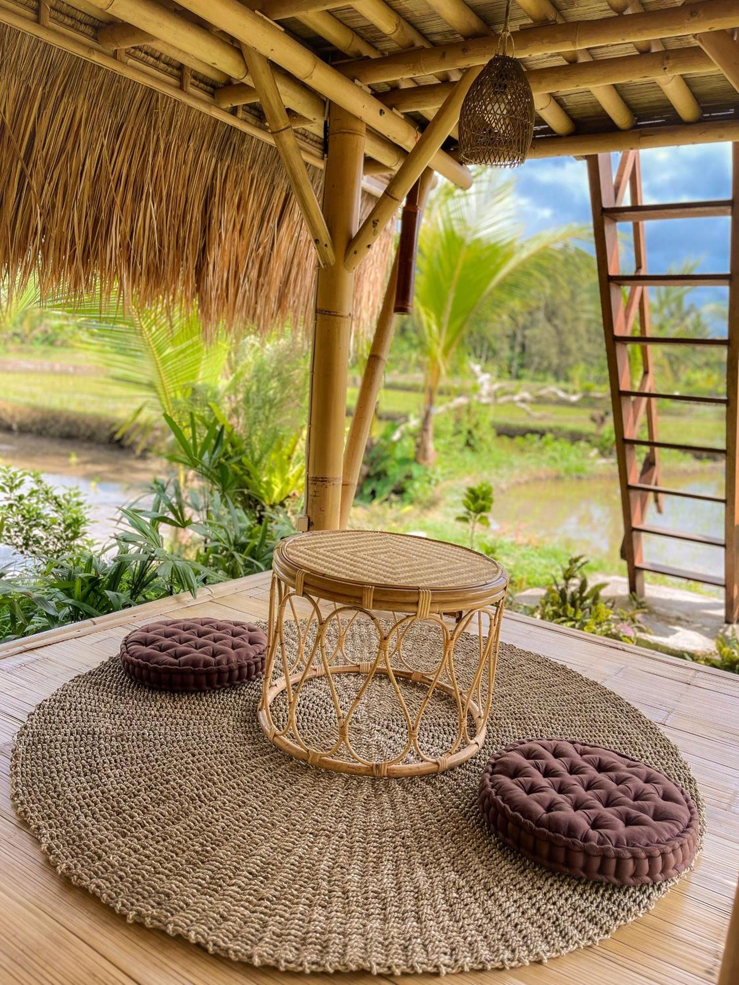 Kawig Bamboo House - Ricefield View, Eco Bamboo Home Tampaksiring Exterior photo